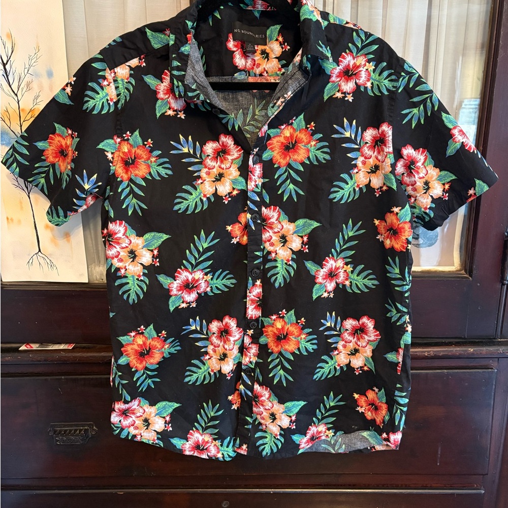 No Boundaries Black Short-Sleeve Floral Button-Down Shirt